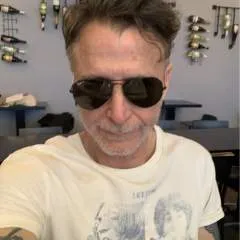 Steve photo on Jungo Live