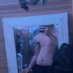 Daltonbigcock photo on Jungo Live