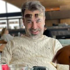 Davis photo on Jungo Live