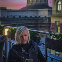 Louisdevalouis photo on Jungo Live