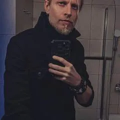 Louisdevalouis photo on Jungo Live