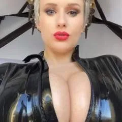 Finlanreina photo on Jungo Live