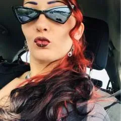 MaÎtresse Liane photo on Jungo Live