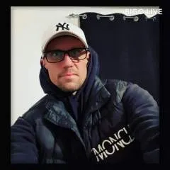 Inkedboy photo on Jungo Live