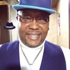 Bobby........real photo on Jungo Live