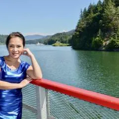 Evelyn photo on Jungo Live