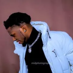 Pelumi photo on Jungo Live