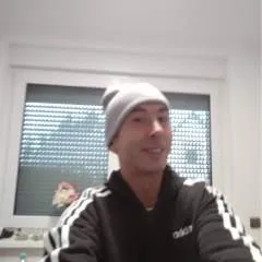 Pelle photo on Jungo Live