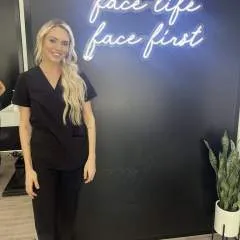 Pamela11 photo on Jungo Live