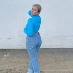 Whitney Blake photo on Jungo Live