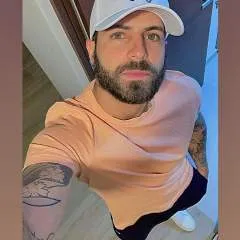 Carlos photo on Jungo Live