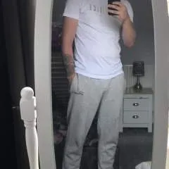 Wallhead23 photo on Jungo Live