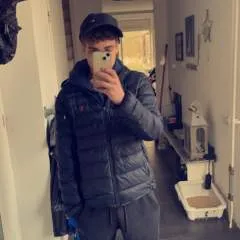 Sub_t........ photo on Jungo Live