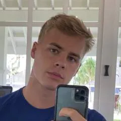 Ray photo on Jungo Live