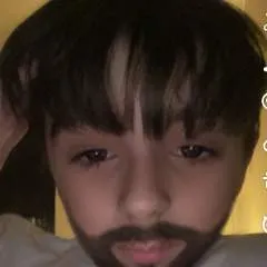 Gay Young Hot18 photo on Jungo Live