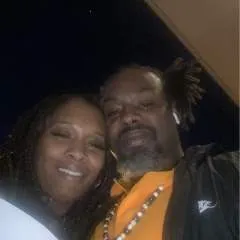 M&m photo on Jungo Live