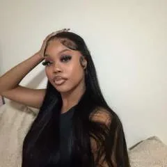 Cyntie photo on Jungo Live