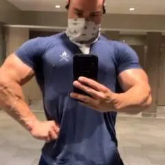 Julian Miguel Arroyo photo on Jungo Live