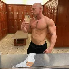 Gilfred photo on Jungo Live