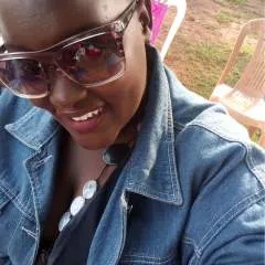 Yvonne photo on Jungo Live