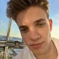 Wesley photo on Jungo Live