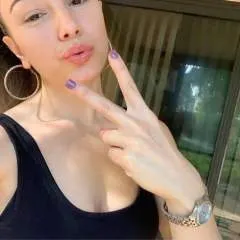 Jessy🥰🌈 photo on Jungo Live