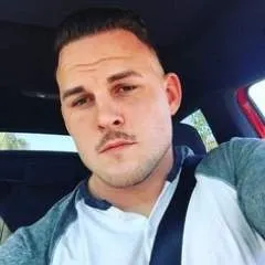 Joshua Porter photo on Jungo Live