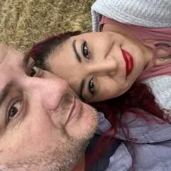 Sally photo on Jungo Live