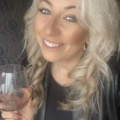 Rh84 photo on Jungo Live