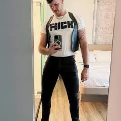 Scott........ photo on Jungo Live