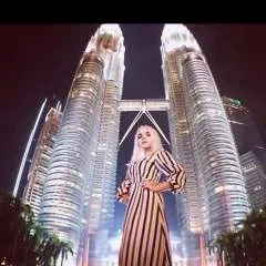 Lisa Belise photo on Jungo Live