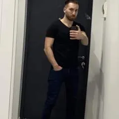 Cohen photo on Jungo Live