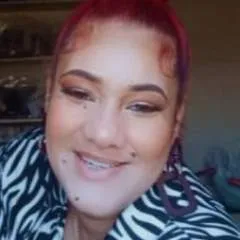 Busty Redhead photo on Jungo Live