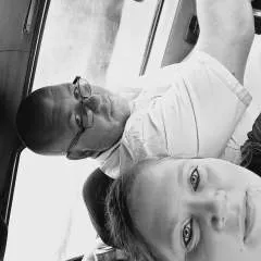 Roy+justine photo on Jungo Live