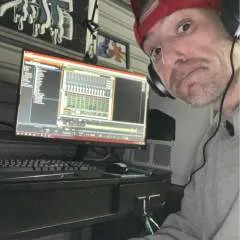 Theaudiblevisualizer photo on Jungo Live