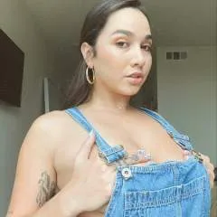 Marybdonald photo on Jungo Live