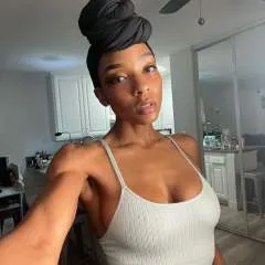 Saamalove1 photo on Jungo Live