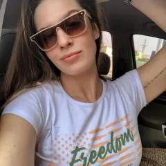 Elizabeth photo on Jungo Live