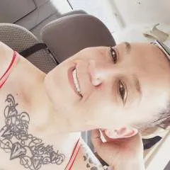 Pretty Bugg photo on Jungo Live