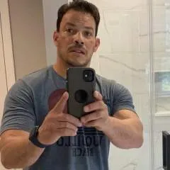 Vic photo on Jungo Live