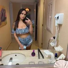 Goddess __brandy photo on Jungo Live