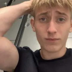 Carter18 photo on Jungo Live