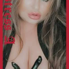 Mistressaaria photo on Jungo Live