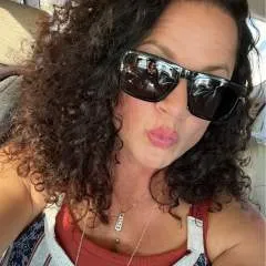 Youwannaplayletsplay photo on Jungo Live