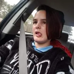 Ketty Powell photo on Jungo Live