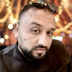 Denis.... photo on Jungo Live