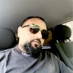 Denis.... photo on Jungo Live