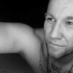 Youngfunandhung photo on Jungo Live