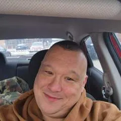 Julie And Mike photo on Jungo Live