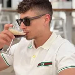 Andre photo on Jungo Live